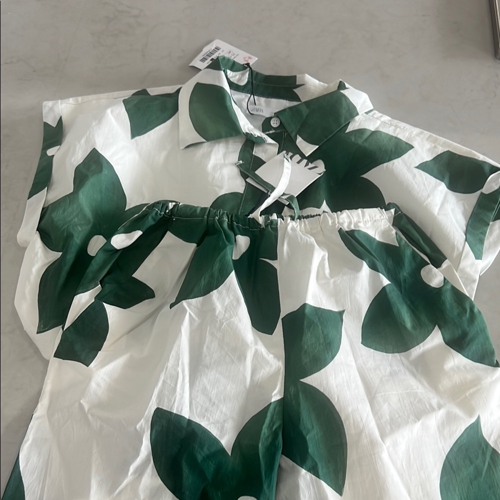 Zara Kids Green and White Matching Set
